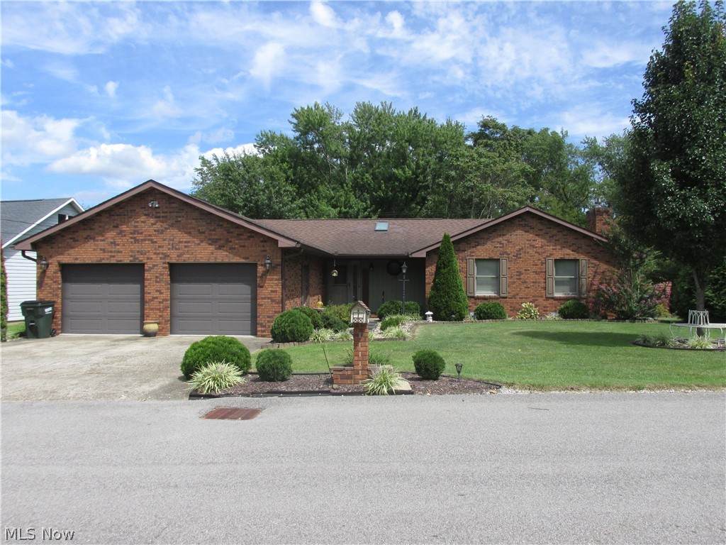 125 Bryan Dr. - Photo 1