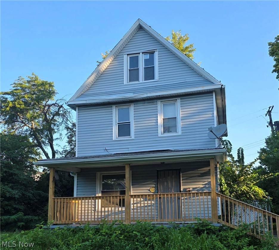 12423 Phillips Avenue - Photo 1