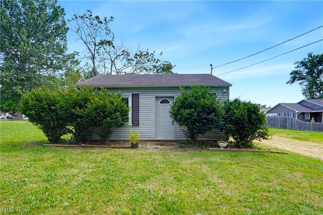 1036 Derbydale Road - Photo 1