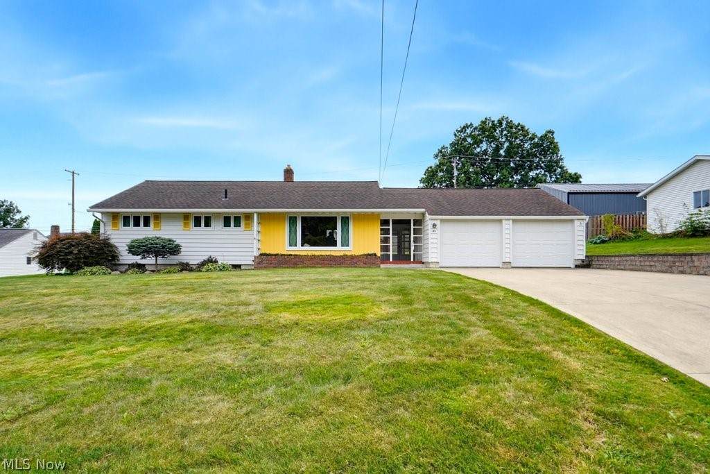 155 Schultz Avenue - Photo 1