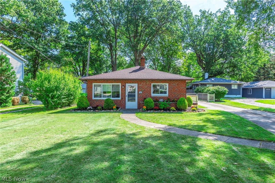 1565 Canterbury Road - Photo 1