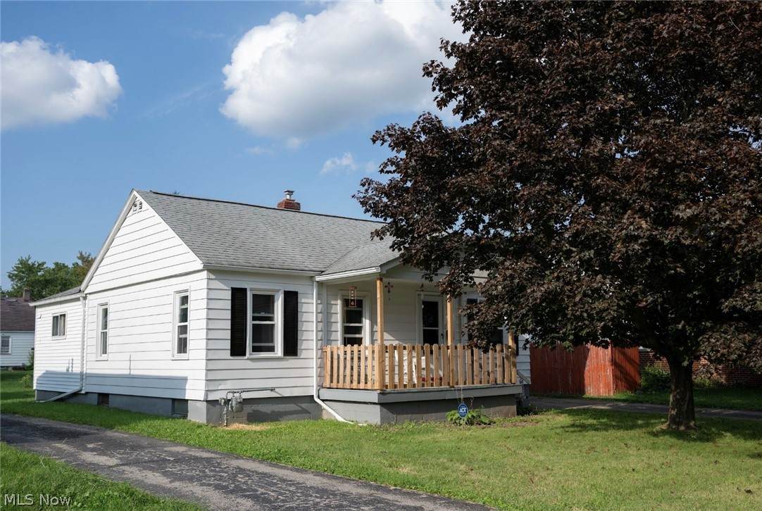 834 Cambridge Avenue - Photo 1