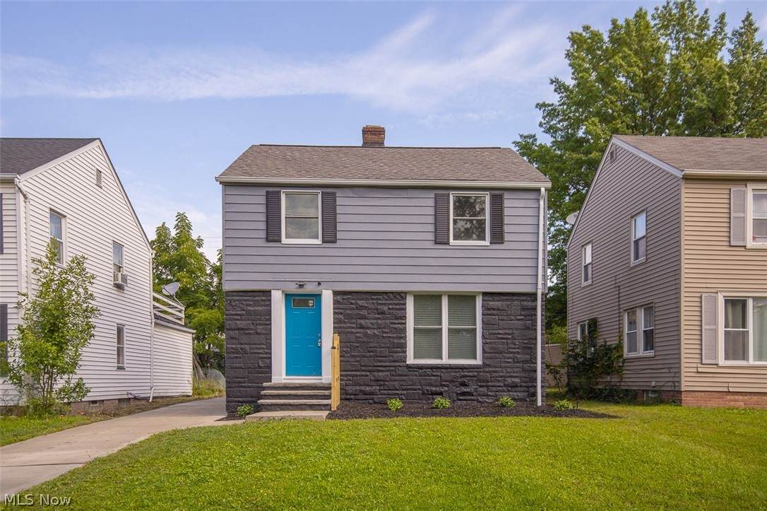16811 Biltmore Avenue - Photo 1