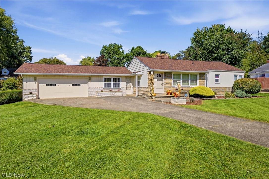 1426 Robbins Avenue - Photo 1