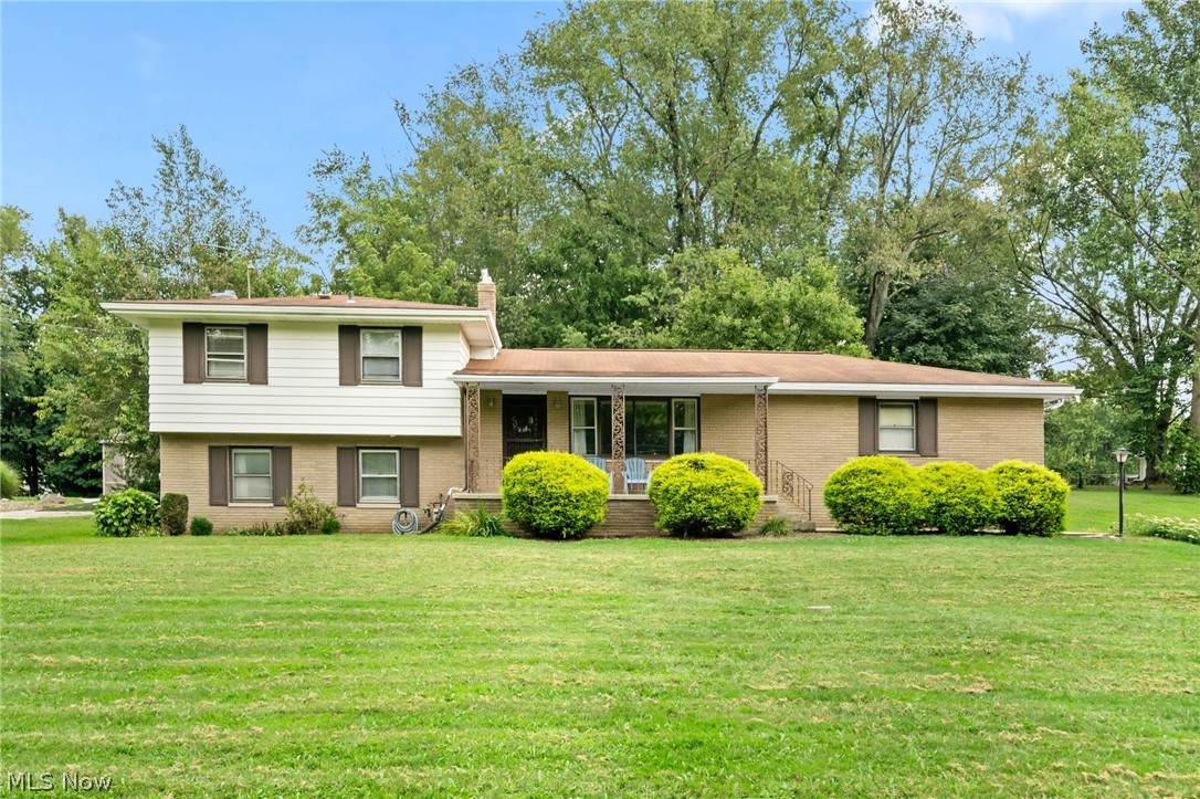 2591 Woodview Road - Photo 1