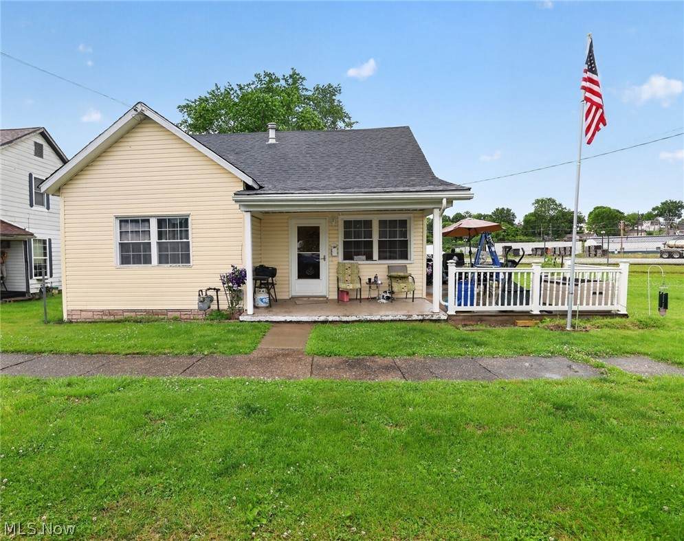 1403 Baird Avenue - Photo 1