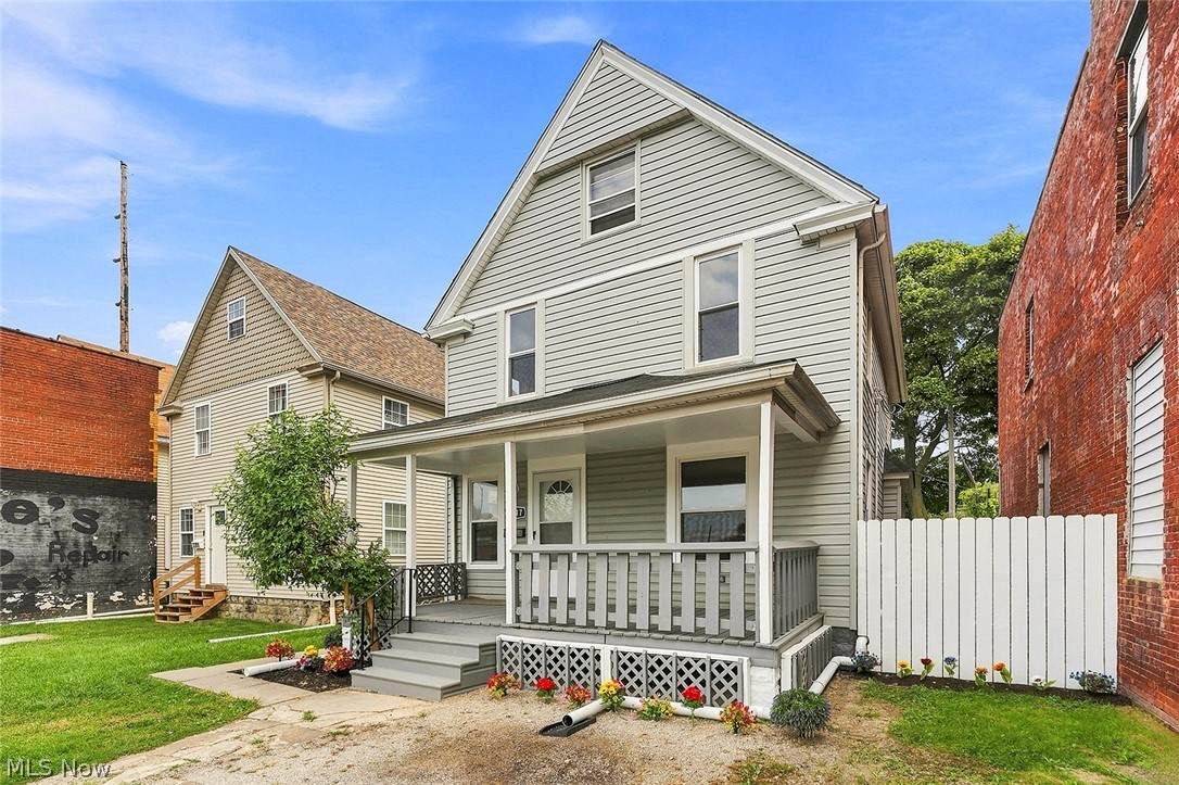 2217 Broadway - Photo 1