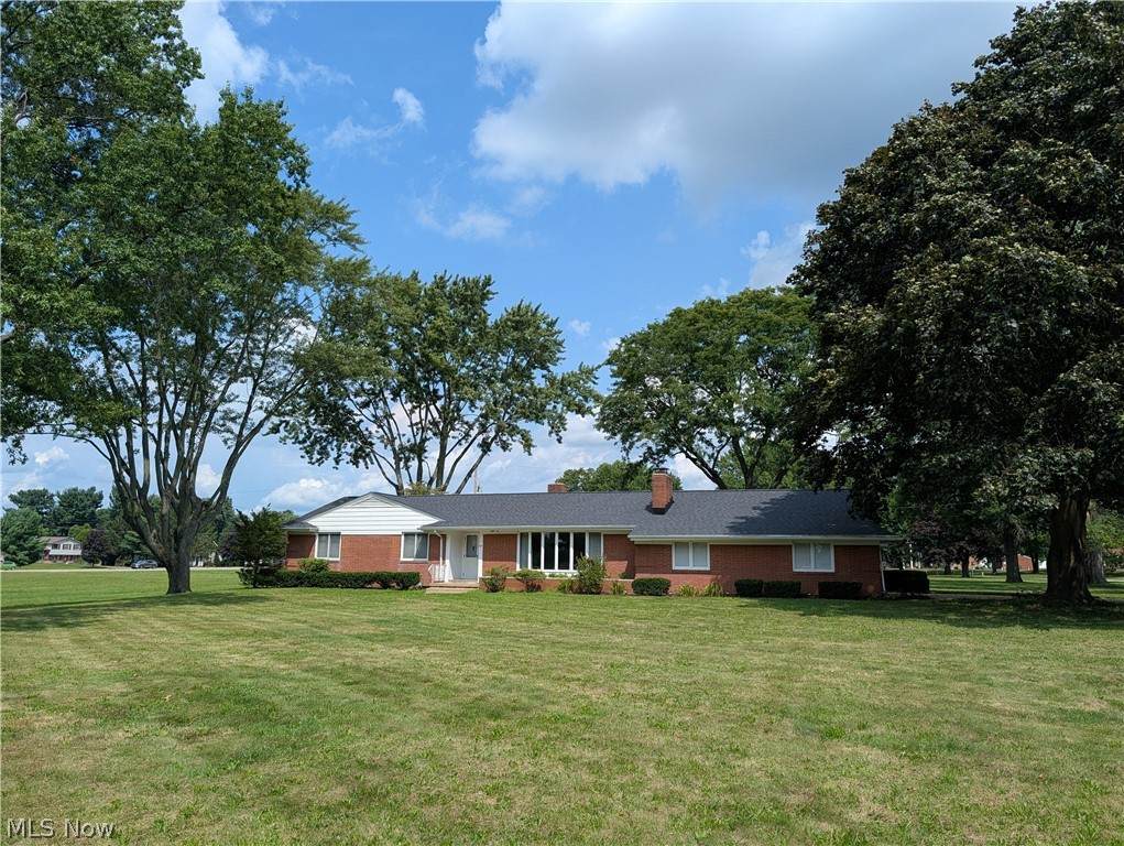 707 Markley Street - Photo 1