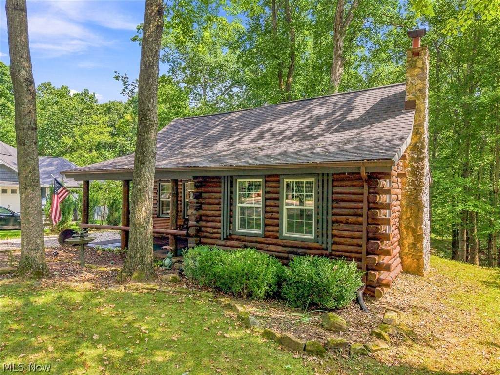 410 Apple Hill Drive - Photo 1