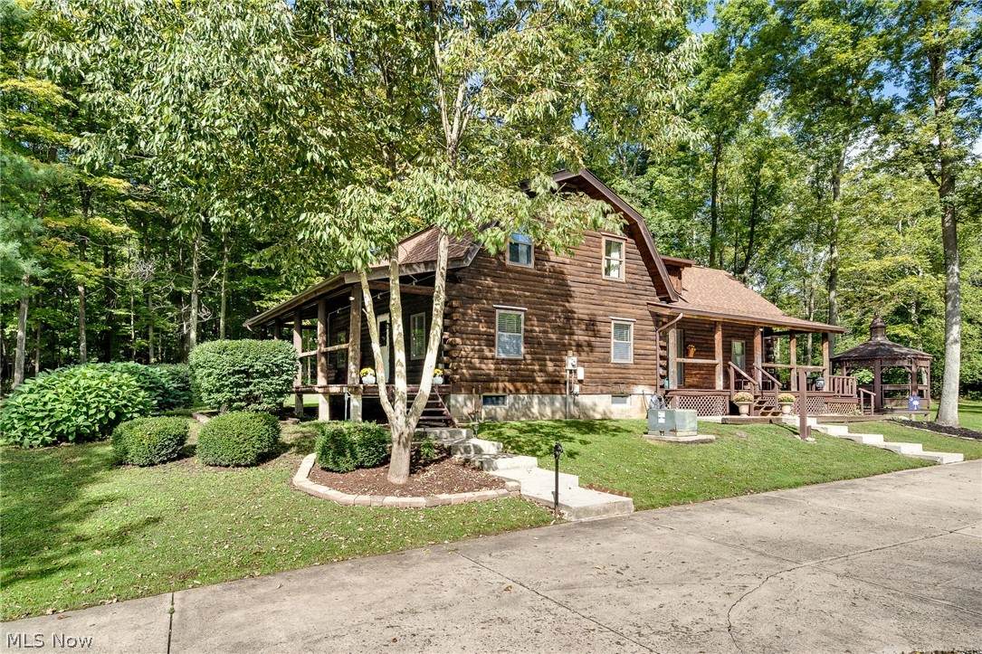 11780 Western Reserve Road - Photo 1