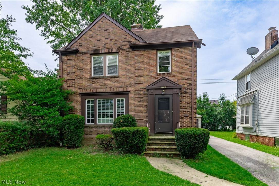 3534 Bainbridge Road - Photo 1