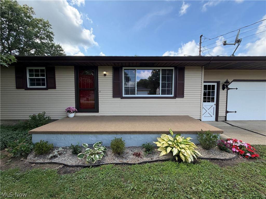 184 Circle View Drive - Photo 1