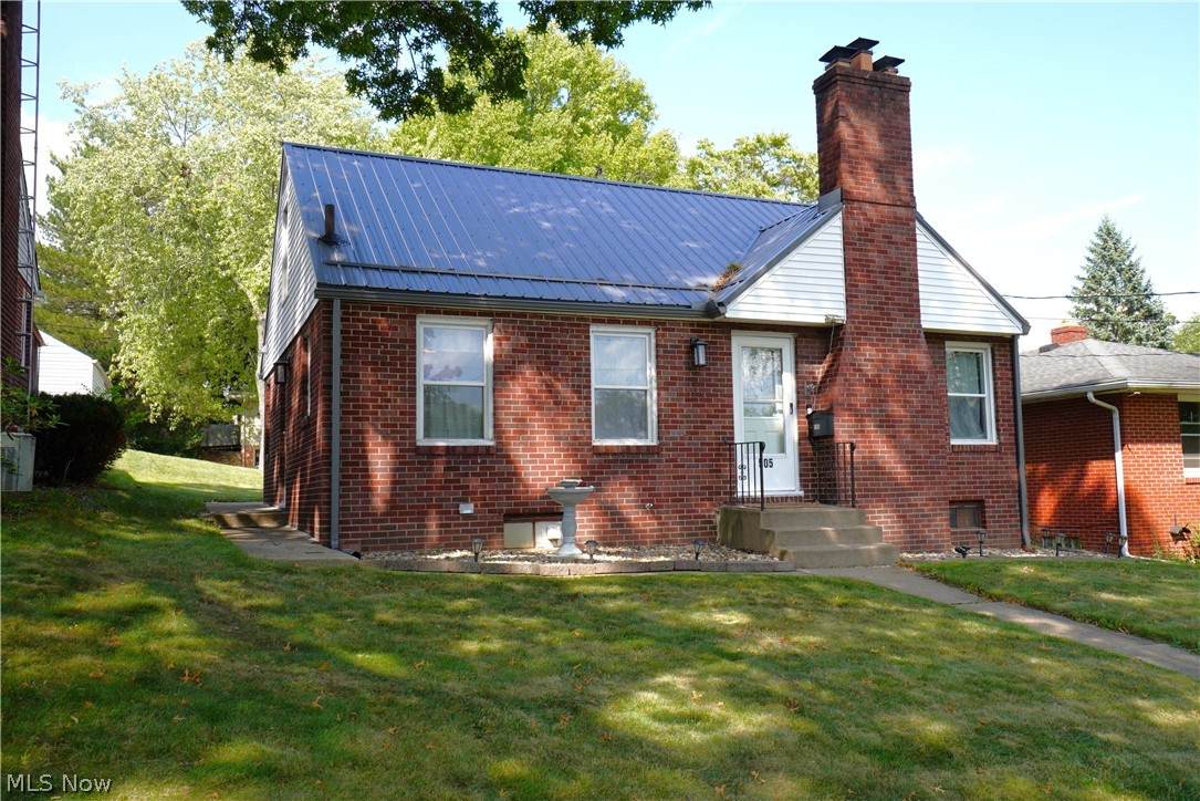 505 23 Street - Photo 1