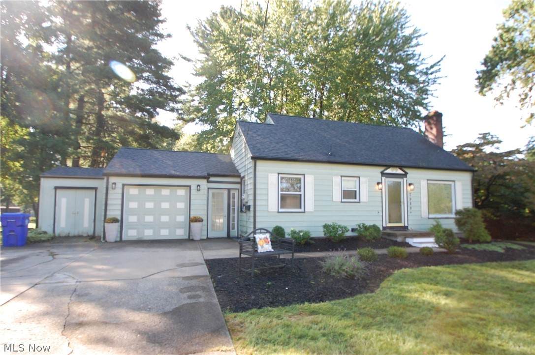 2989 Howell Drive - Photo 1