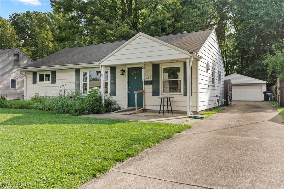 369 White Oak Drive - Photo 1