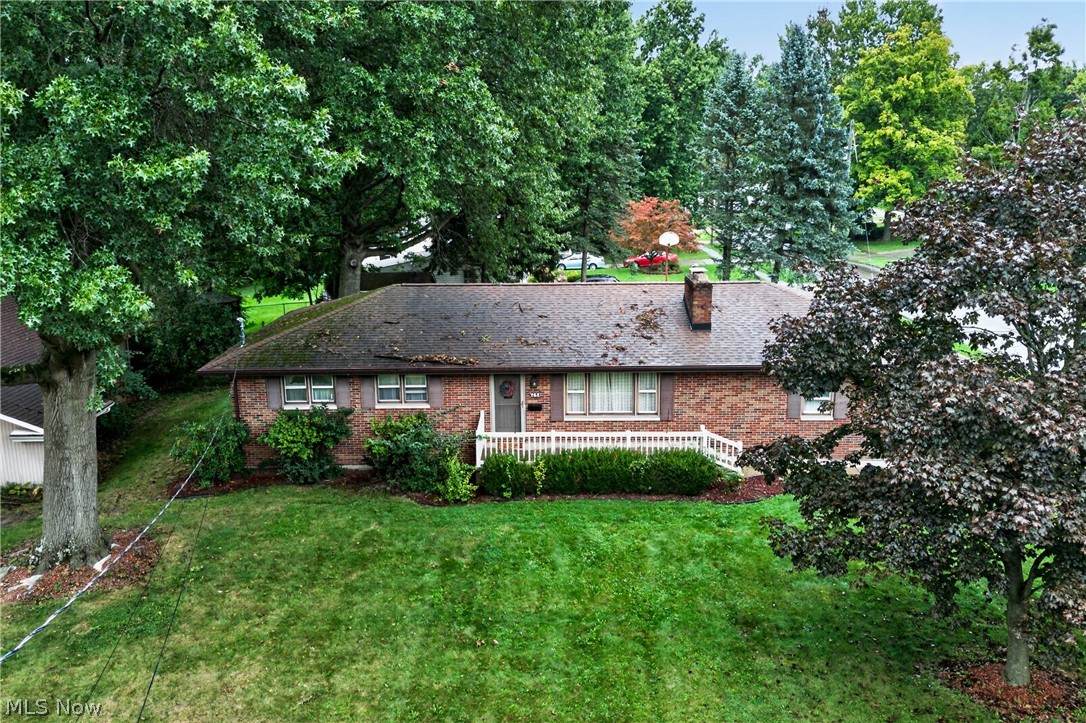 620 Forest Ridge Drive - Photo 1