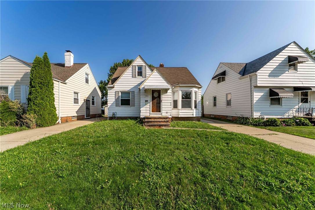 4910 Lincoln Avenue - Photo 1