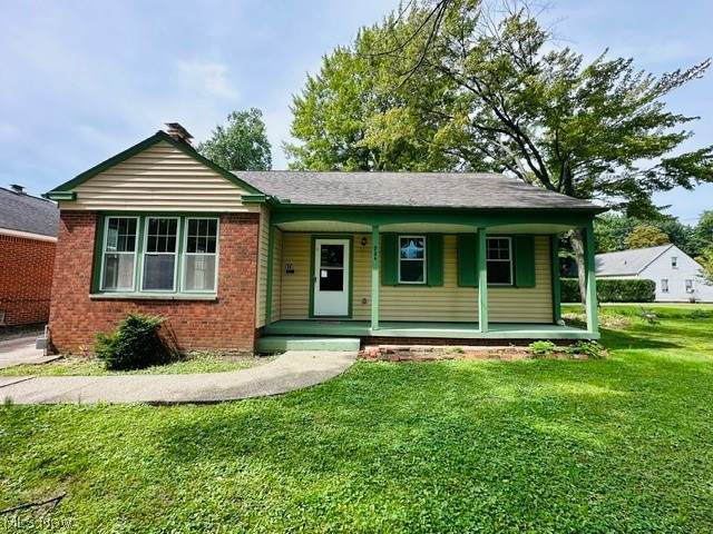 924 Chelston Avenue - Photo 1