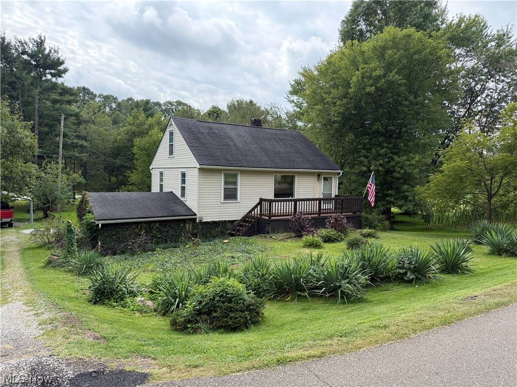 1898 Johnstown Road - Photo 1