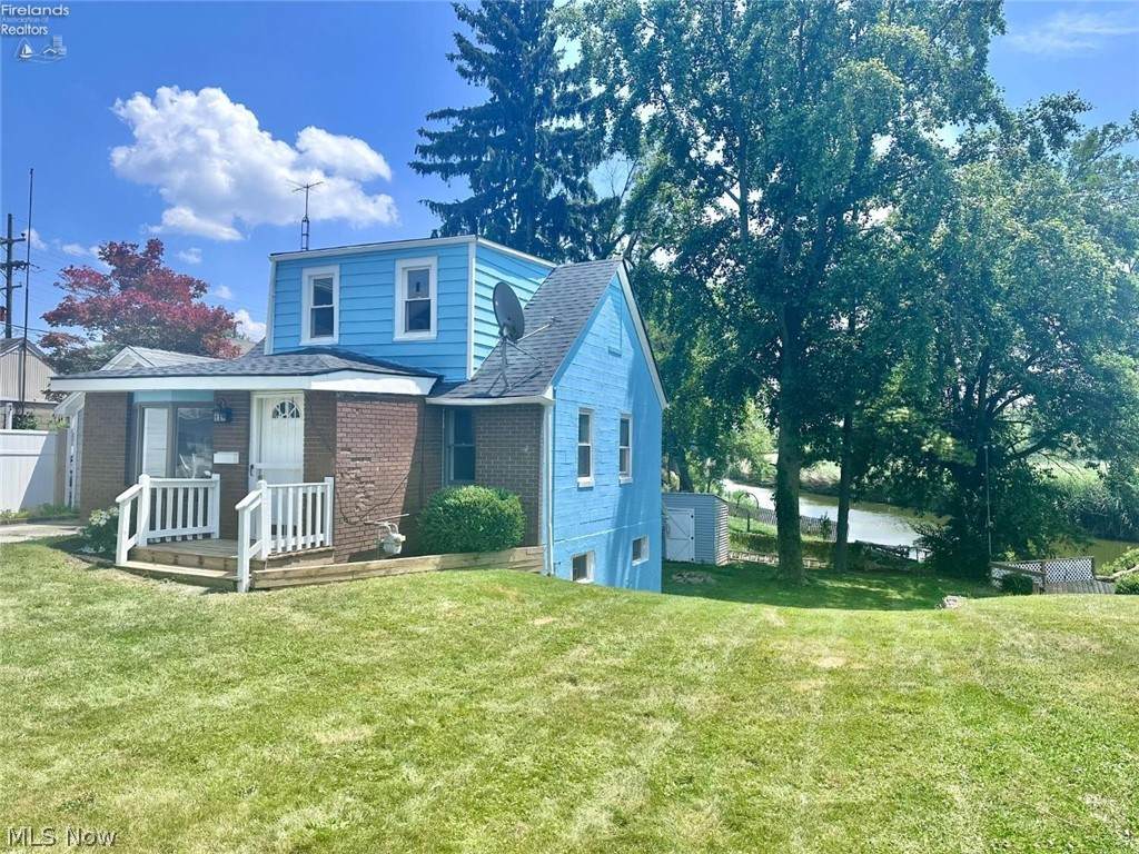 2406 Monroe Street - Photo 1