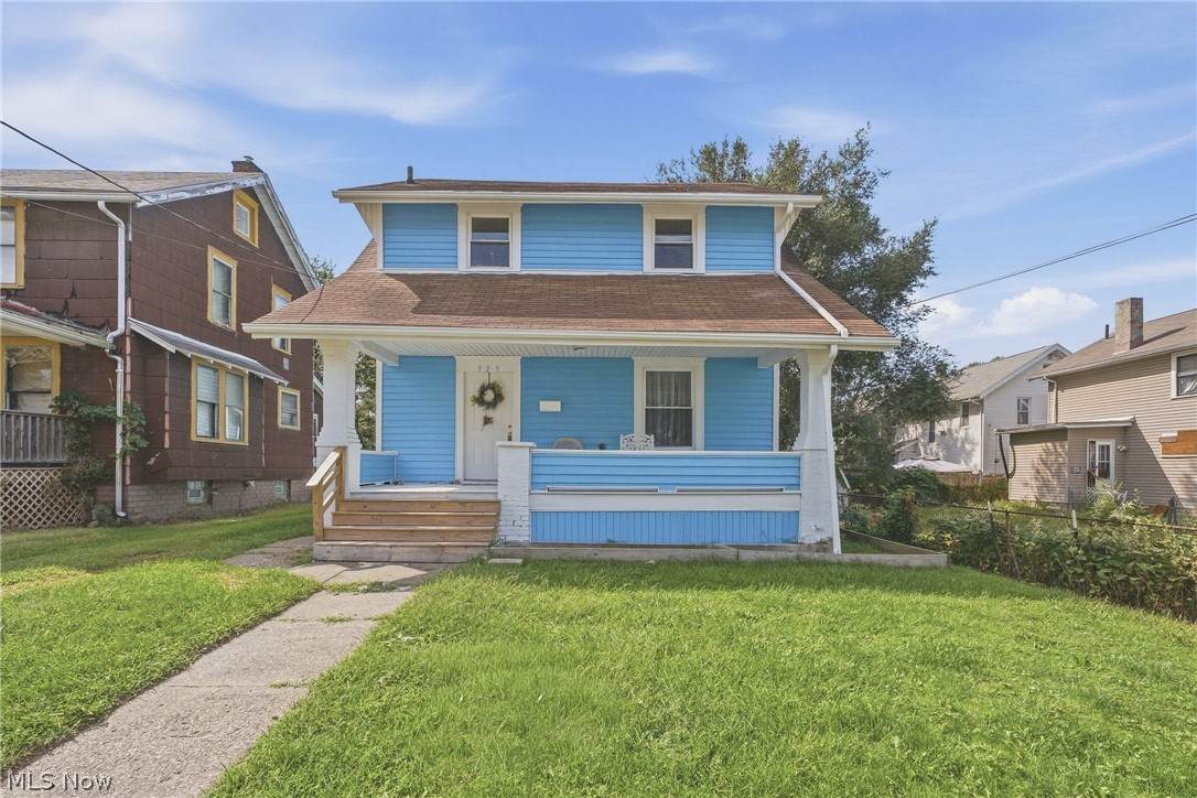 329 Girard Avenue - Photo 1