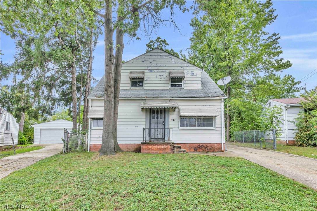 15521 Lotus Drive - Photo 1