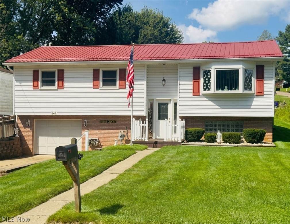 248 Beechwood Boulevard - Photo 1
