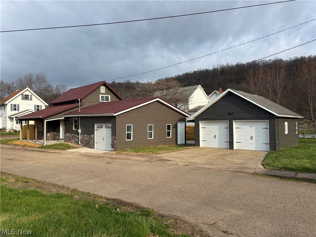 241 Mckinley Avenue - Photo 1