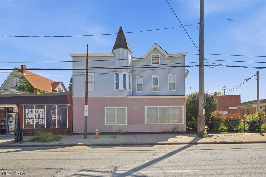 7910 Saint Clair Avenue - Photo 1