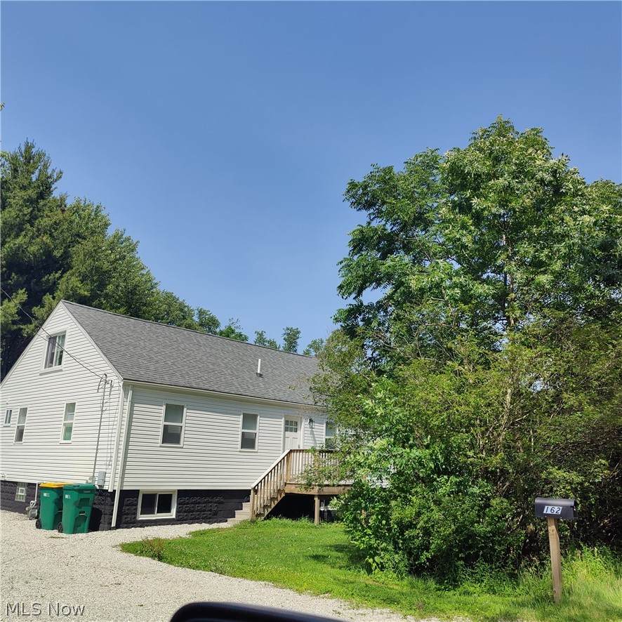 162 12th Street - Photo 1