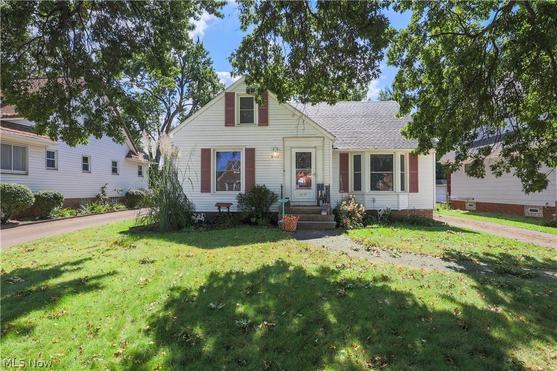 8107 Dartworth Drive - Photo 1