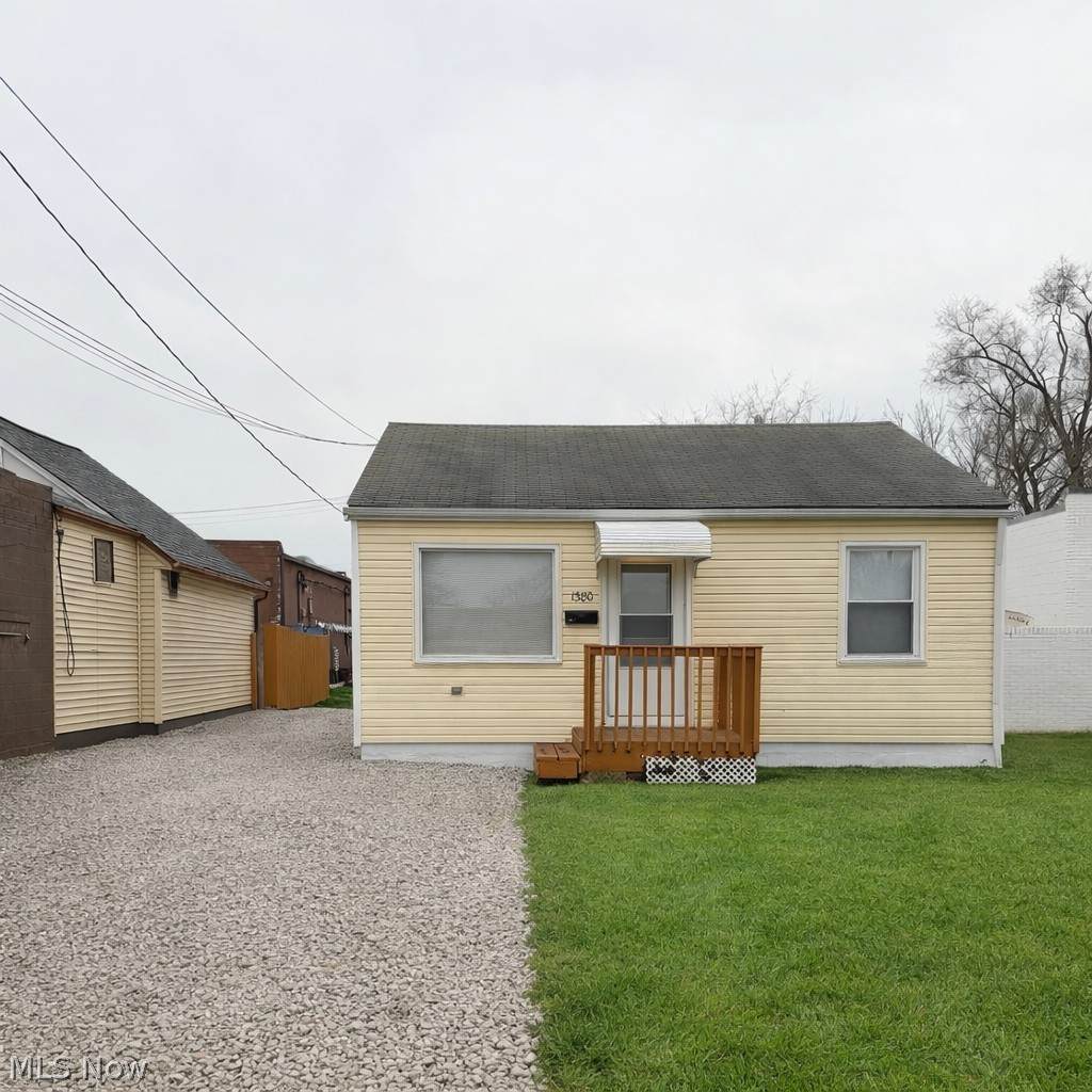 1380 345th Street - Photo 1