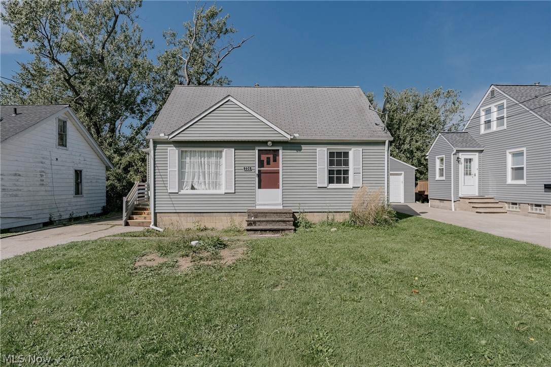 774 Mckinley Avenue - Photo 1