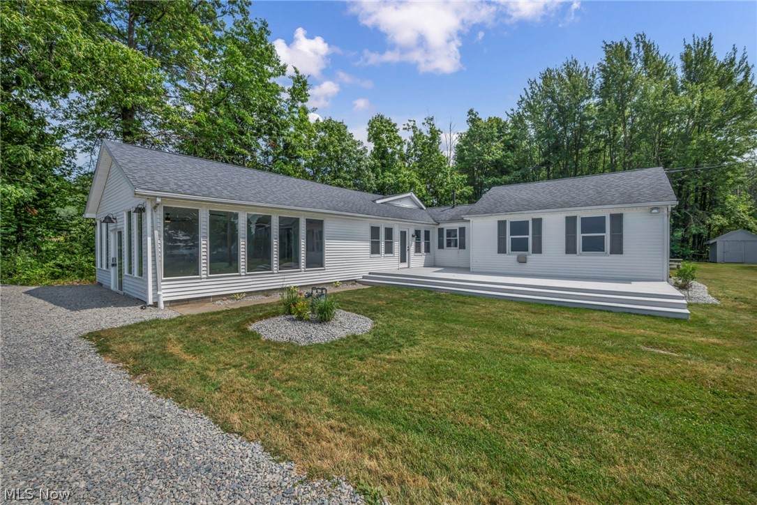 6940 Lake Rd - Photo 1