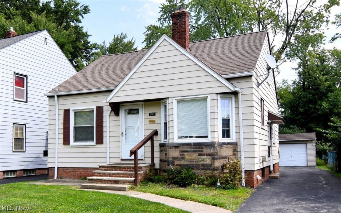 1243 Avondale Road - Photo 1