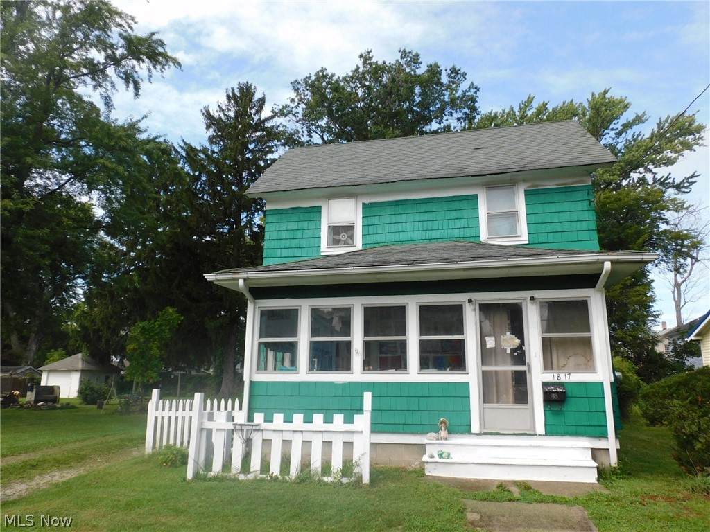 1817 4th Street - Photo 1