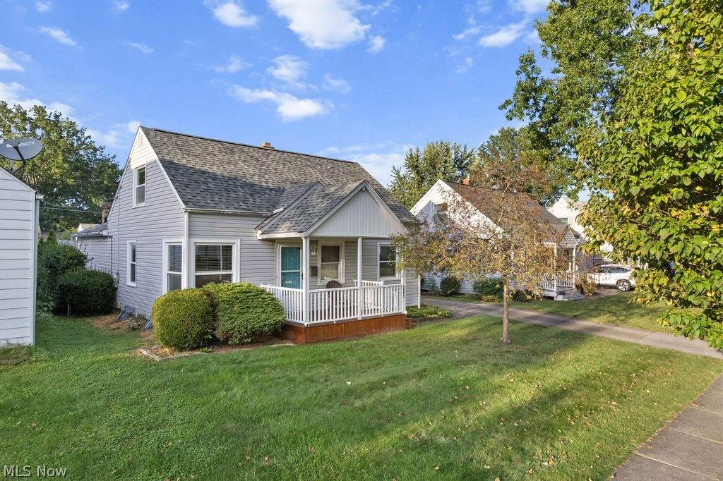 241 Van Buren Avenue - Photo 1