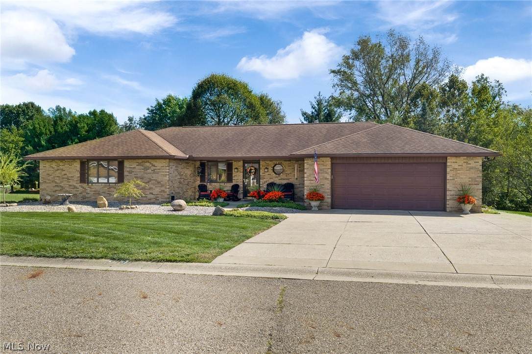 2433 Fontana Street - Photo 1