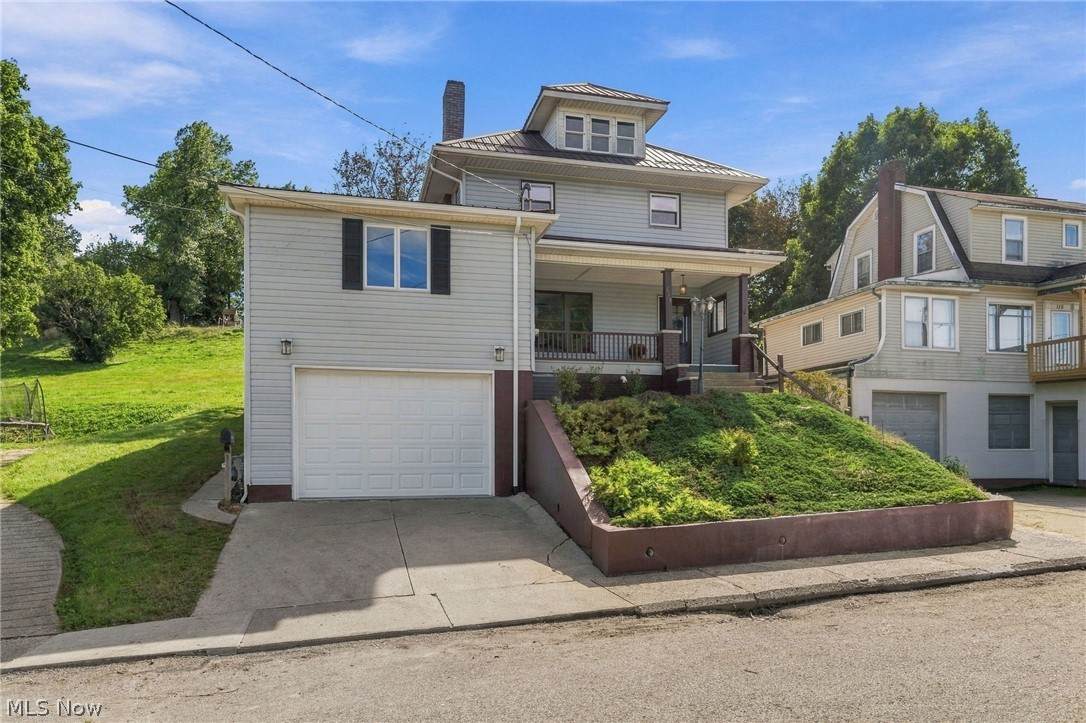 113 1st Street - Photo 1