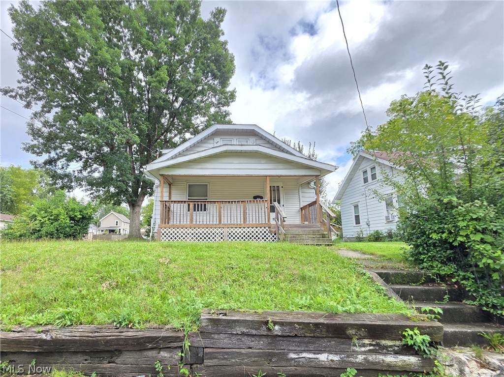 1339 Vane Avenue - Photo 1