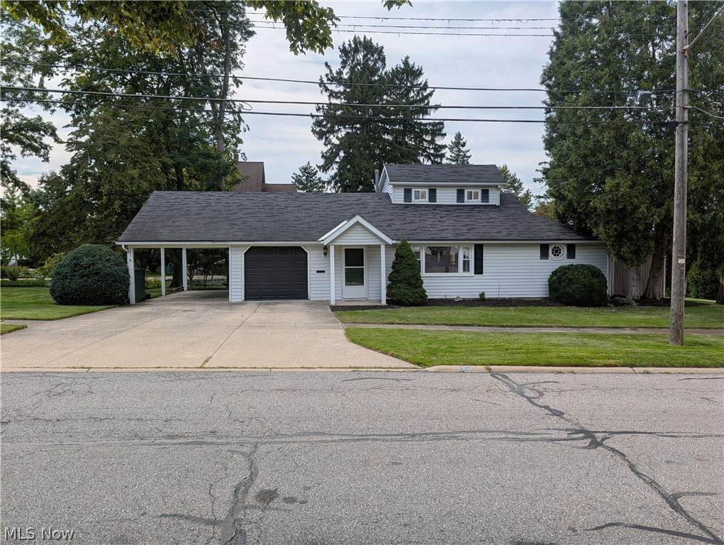 793 Park Avenue - Photo 1