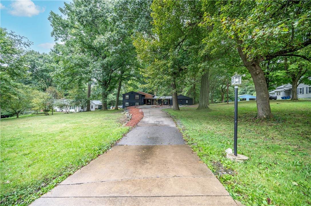 1109 Mansell Drive - Photo 1