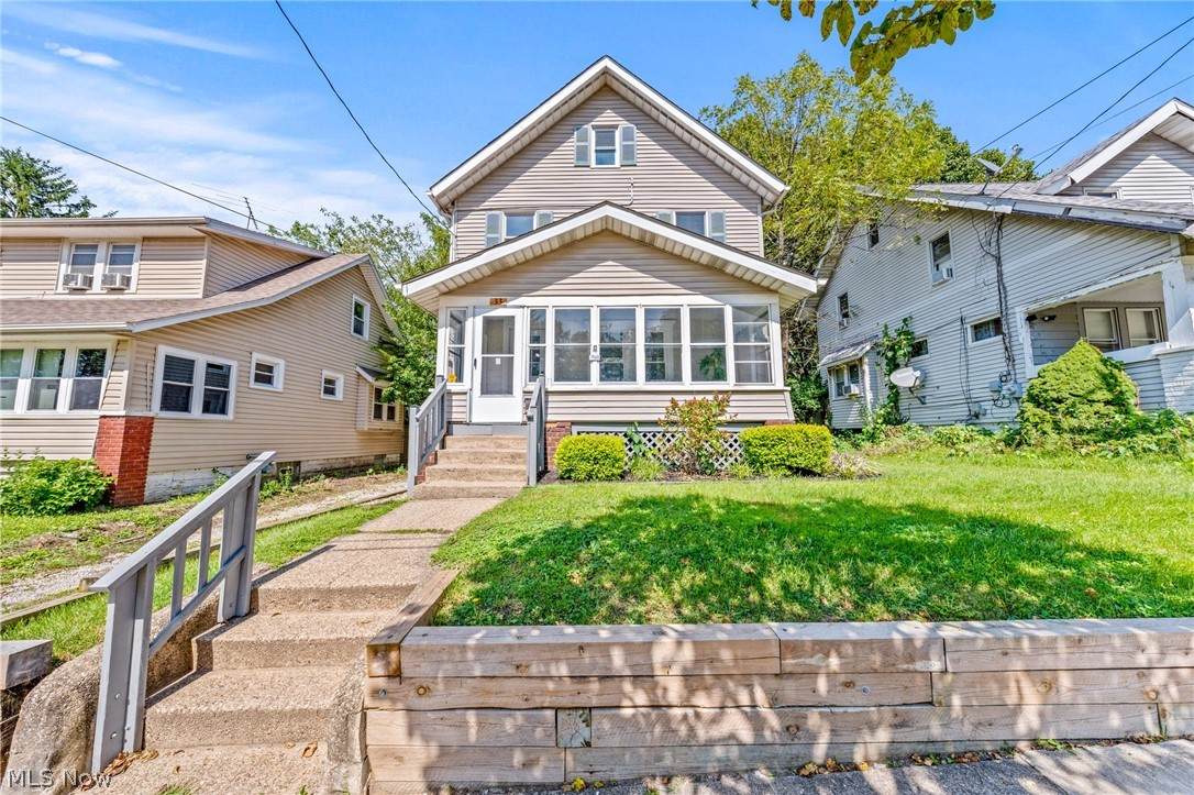 33 Brighton Drive - Photo 1