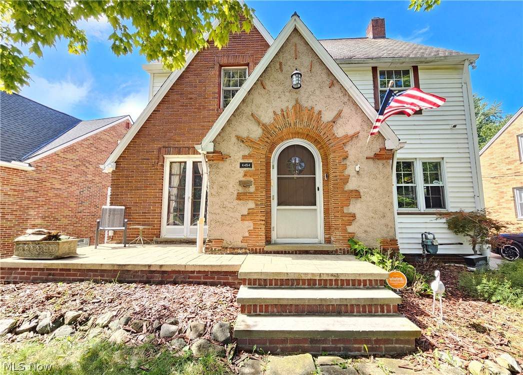 6454 Canterbury Road - Photo 1