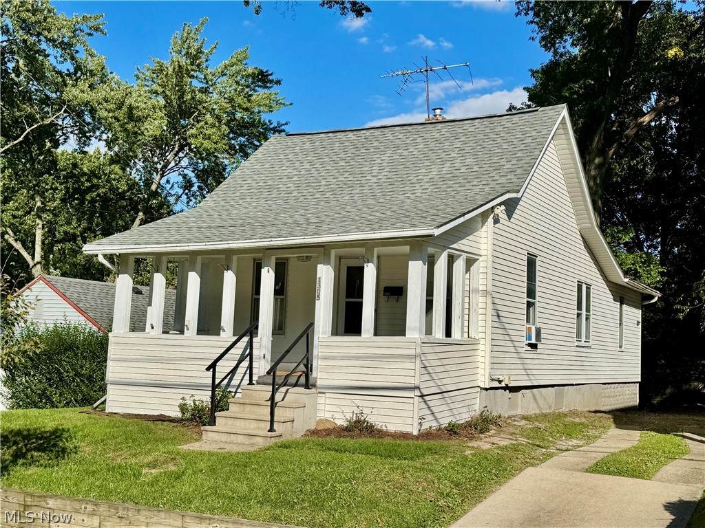 1305 Big Falls Avenue - Photo 1
