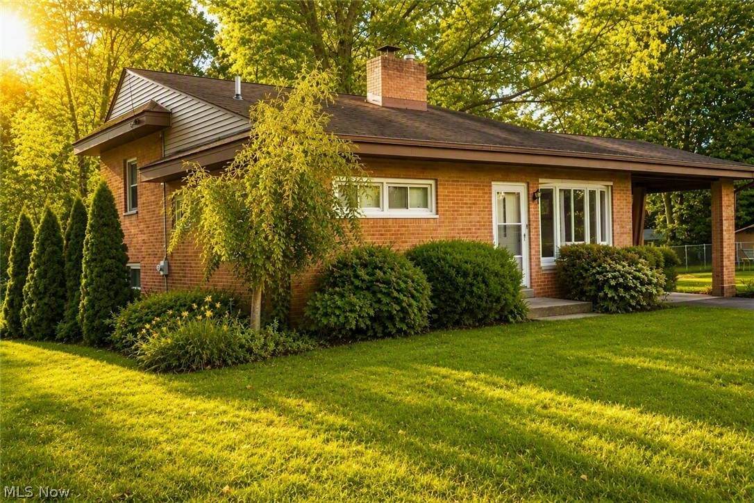 556 Clark Drive - Photo 1