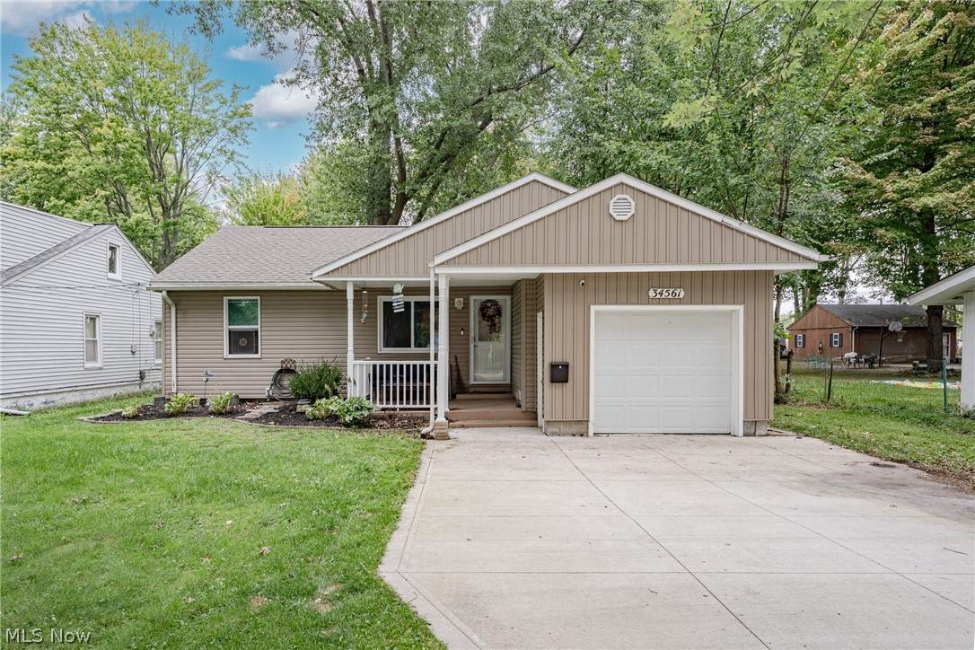 34561 Roberts Road - Photo 1