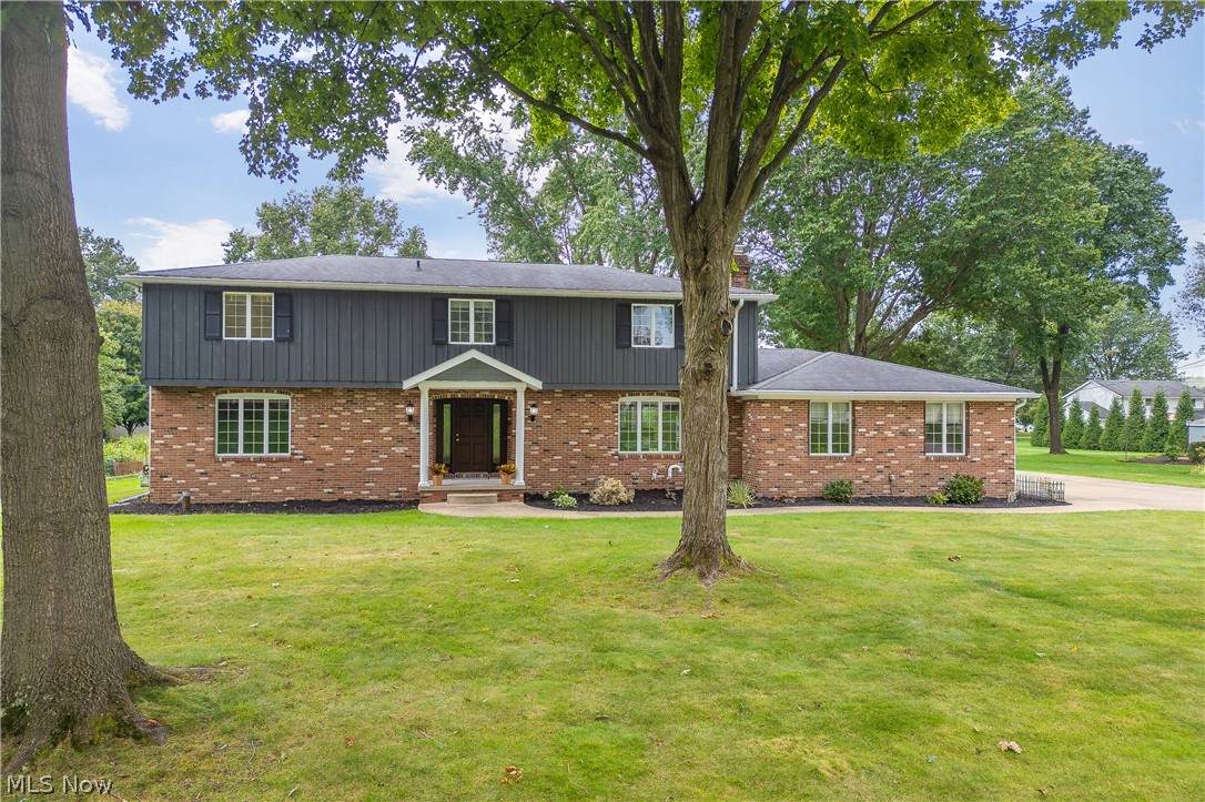 1424 Stonington Road - Photo 1
