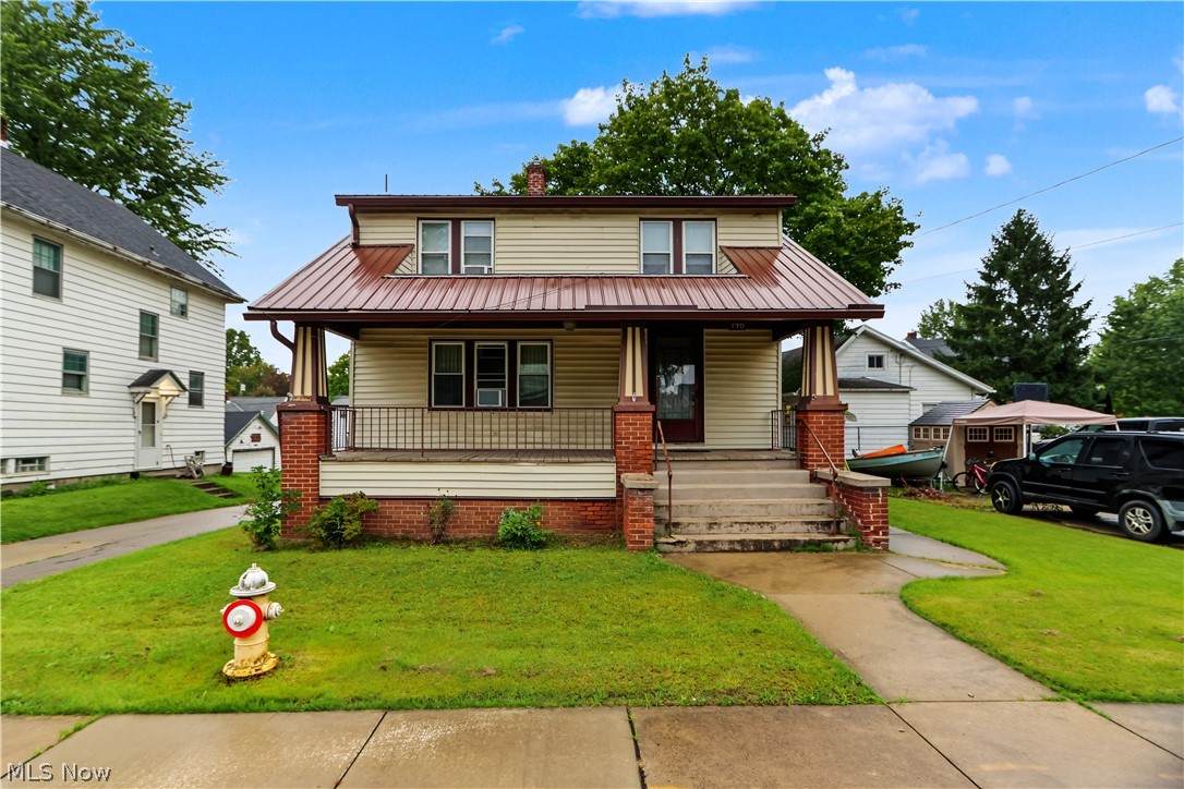 170 Westwood Avenue - Photo 1