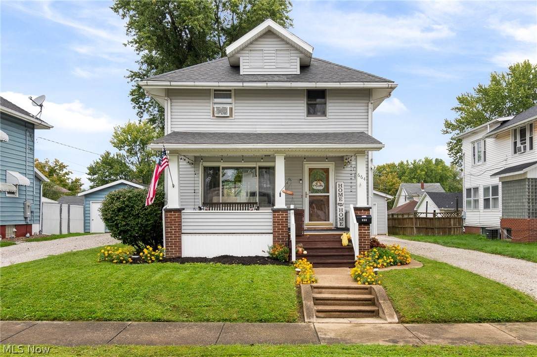 664 Oregon Avenue - Photo 1